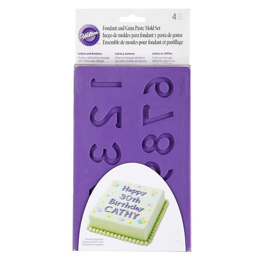 Juego de 4 moldes para fondant de letras y números Wilton